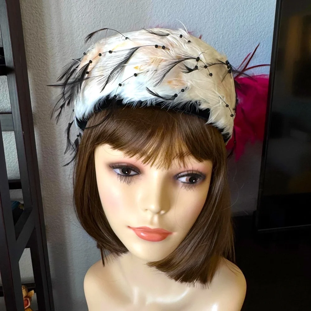 Vintage Black and White Feathered Hat - Picture 4 of 12